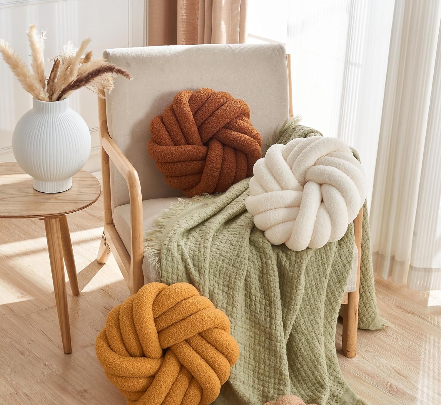 Cream White Knot Pillow 13.7'' Round Throw Pillow Soft Plush Knot Ball Pillow Handmade Knotted Pillow Modern Home Decorative Knotted Pillow Cushion for Bed Bedroom, Sofa, Couch