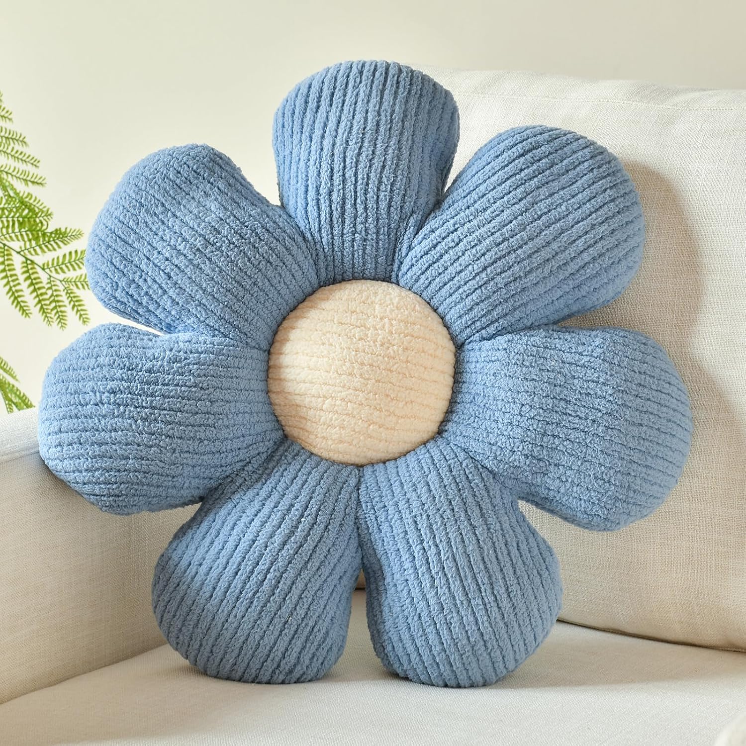 Xuyier Flower Shaped Throw Pillow,Soft Daisy Pillow with Decorative Pillows for Bed Couch Chair Floor, Flower Plush Pillows for Living Room Bed Room Seat Cushion(14.9" Ivory)